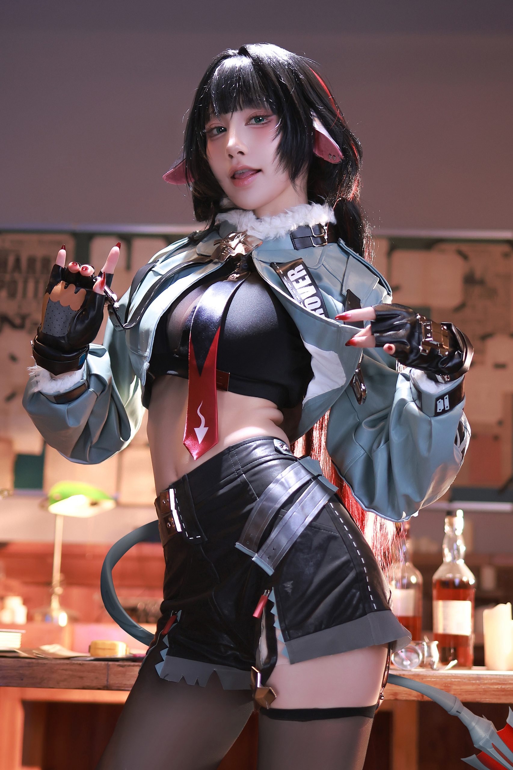 《绝区零》简·杜影像写真：水淼精美妆造记录 - 第12张写真大图