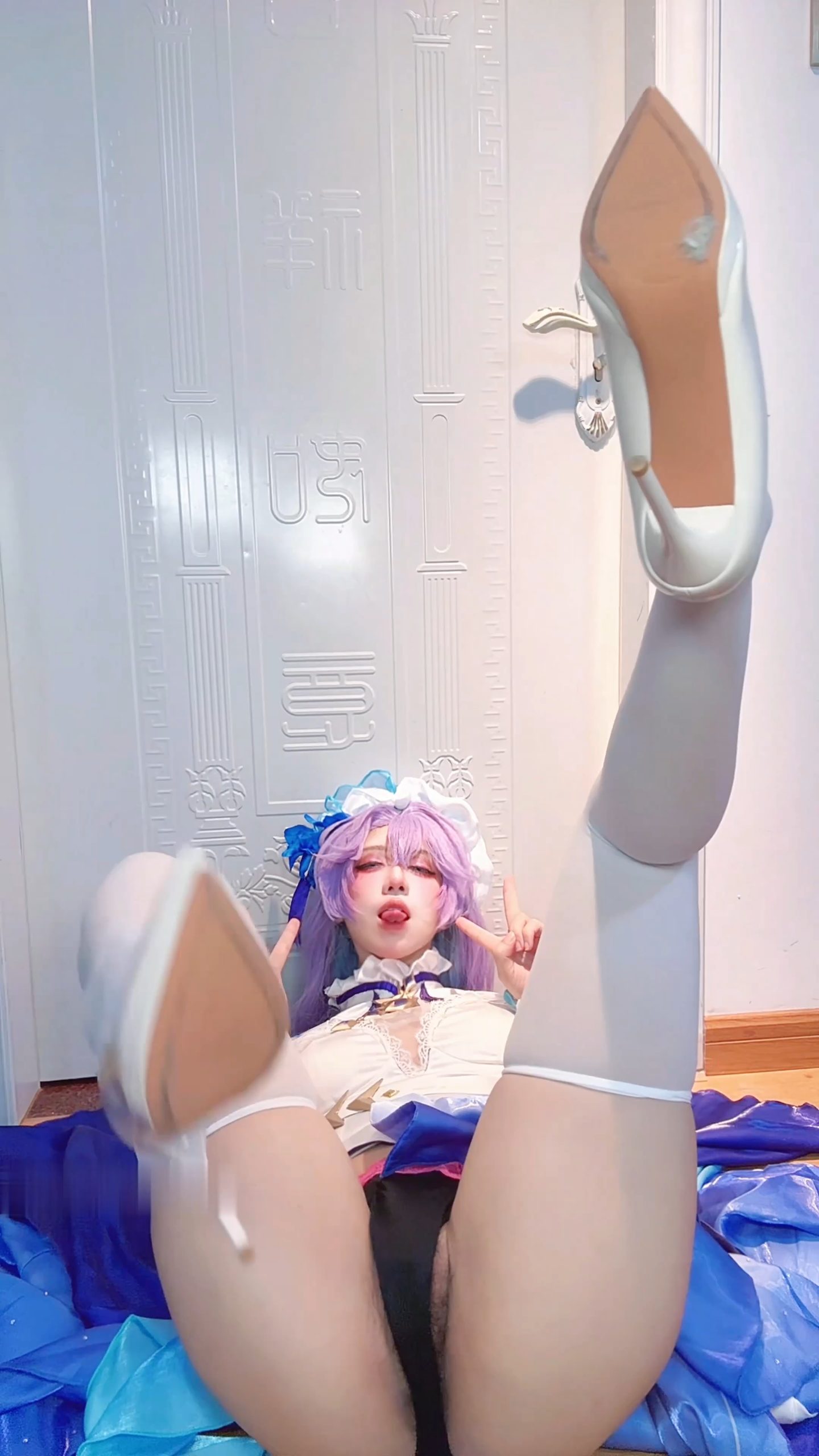 《鸣潮》坎特雷拉COS正片：九曲神态细节专栏 - 第10张写真大图