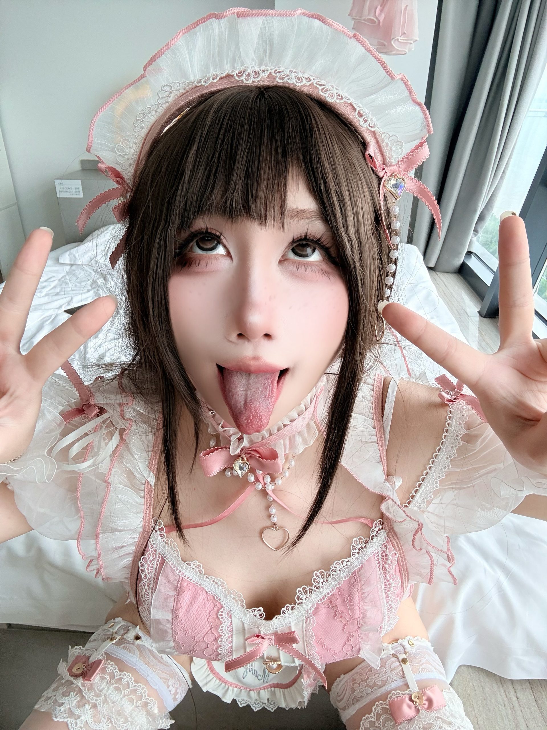 女仆光影特辑：九曲裁剪细节特写 - 第39张写真大图