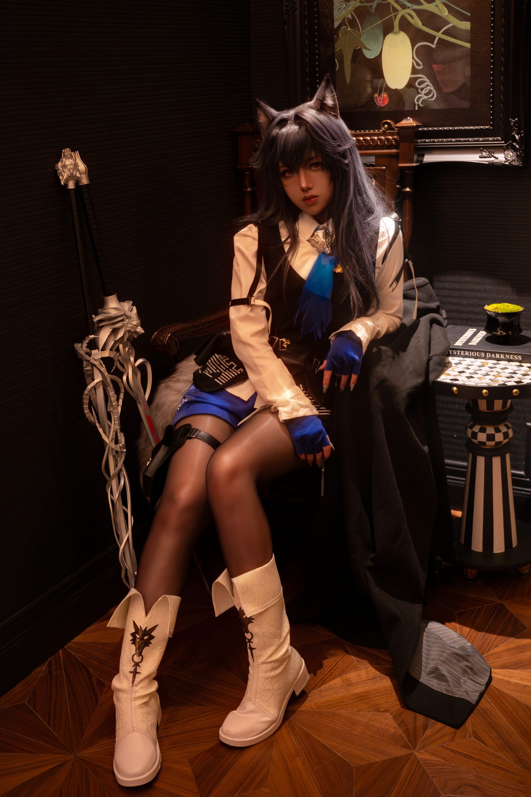 《明日方舟》德克萨斯：绞肉姬 - 第4张写真大图