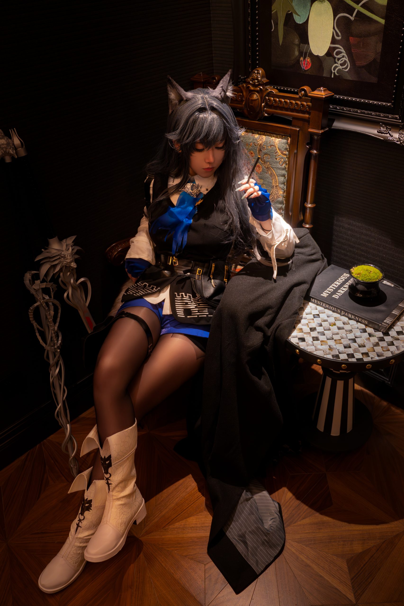 《明日方舟》德克萨斯：绞肉姬 - 第5张写真大图