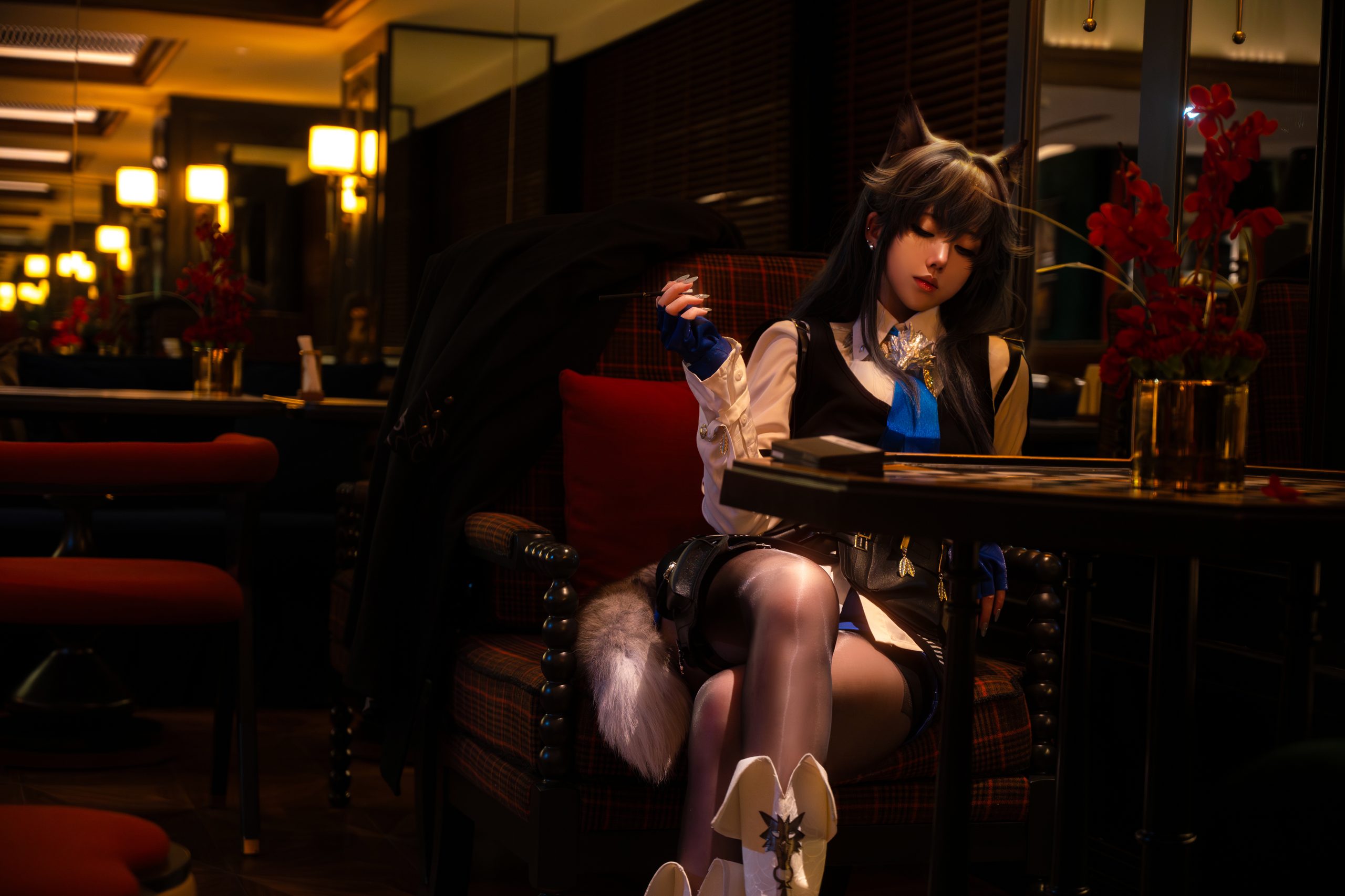 《明日方舟》德克萨斯：绞肉姬 - 第56张写真大图